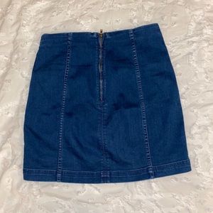 Free People Denim Skirt (zipper in the back) 10